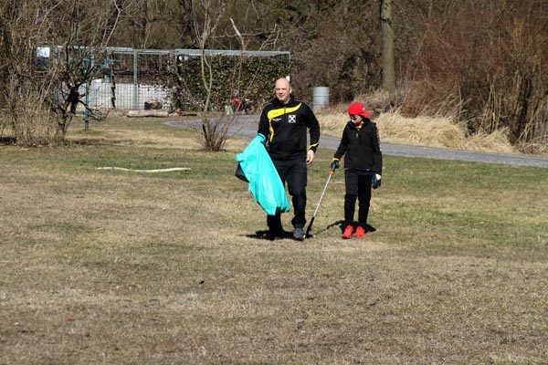 Seeuferreinigung_2018-03-24_IMG_8932.jpg